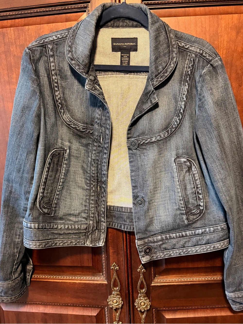 Banana Republic Women's Faded Blue Denim Jacket